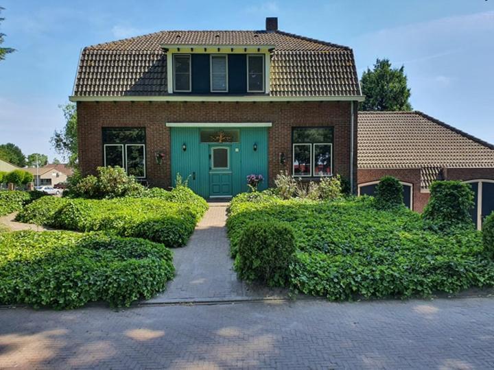 De Vliegende Vlinder Bed & Breakfast Nederweert Dış mekan fotoğraf