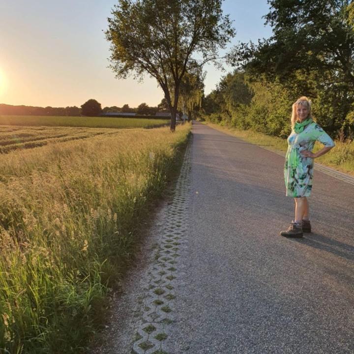 De Vliegende Vlinder Bed & Breakfast Nederweert Dış mekan fotoğraf